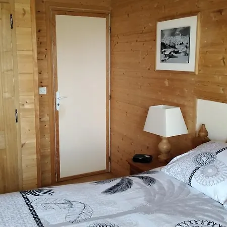 La Maison Bleue Normande Homestay Etretat